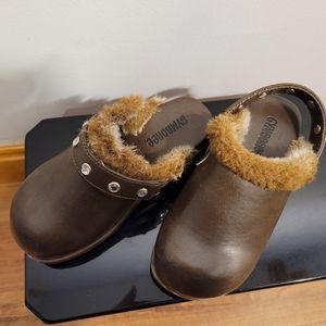 Gymboree brown clogs with heel strap kids 10